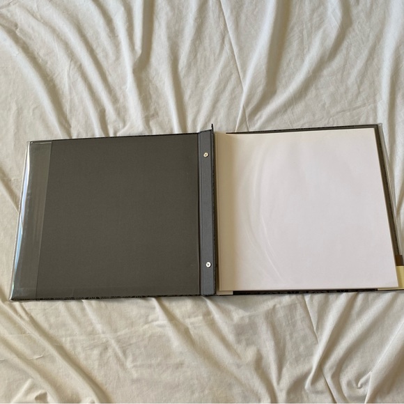 Recollections black and grey paisley scrapbook - Picture 3 of 4